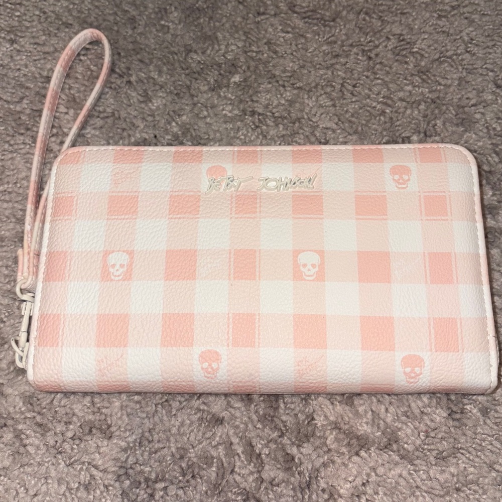 Betsey Johnson Pink and White Skull Checkered Wristlet